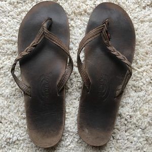 Rainbow sandals size 8.5- very lightly worn
